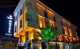 The Great Airport Hotel & Restaurant